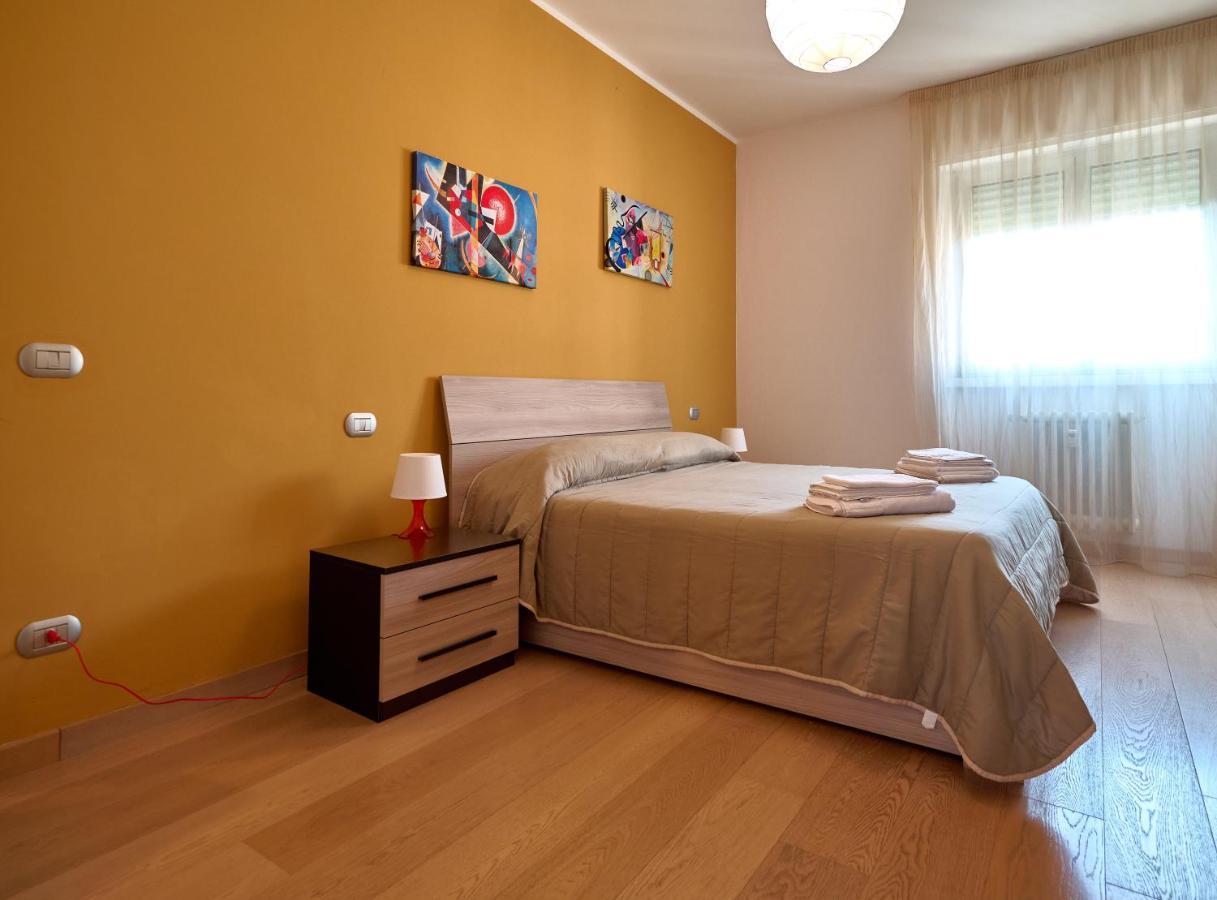 Skyline Apartment Μιλάνο Εξωτερικό φωτογραφία